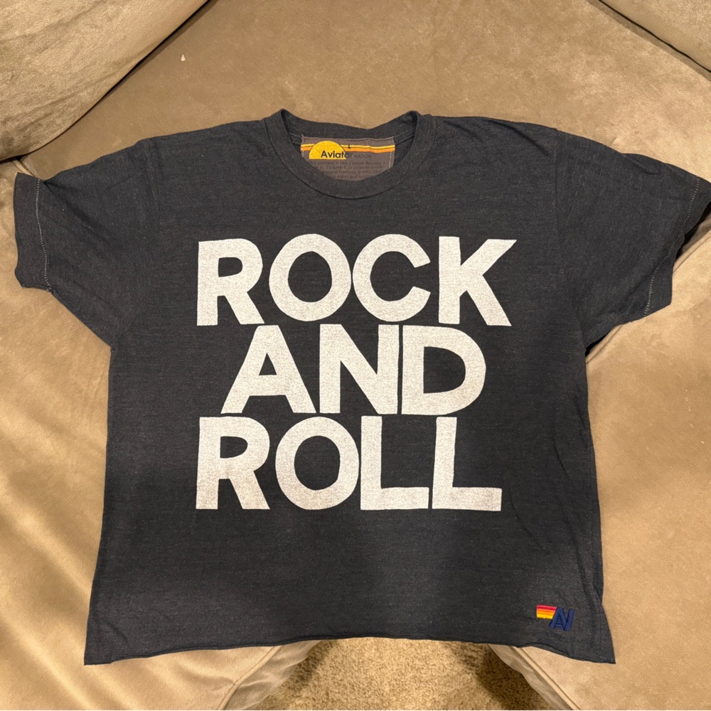 Aviator Nation women’s Rock and Roll boyfriend T-Shirt, sz large